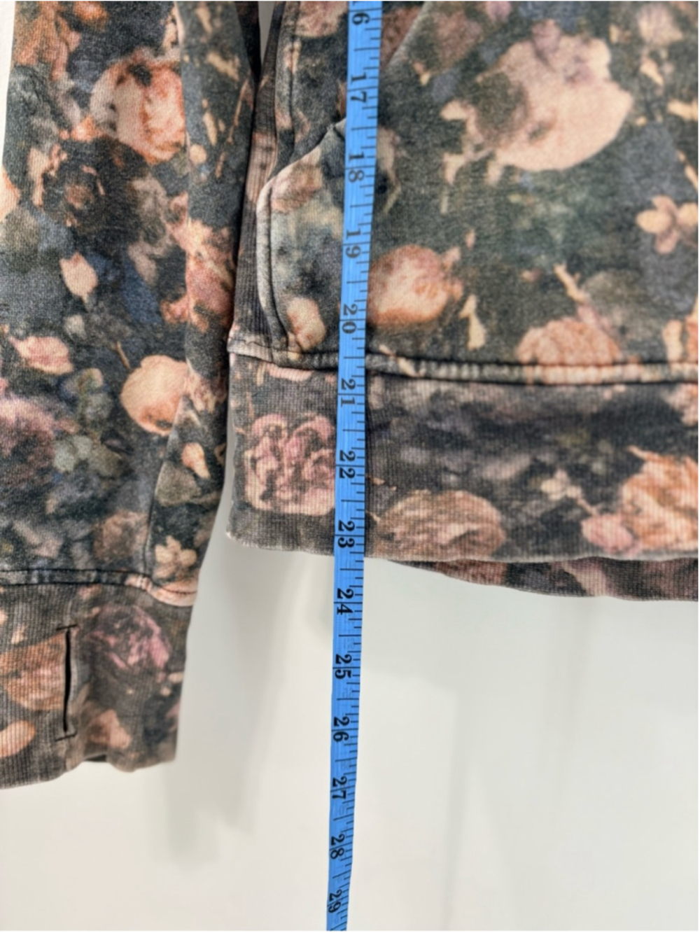 Lululemon Scuba Hoodie Light Cotton Fleece Sz 10 Frosted Rose Multi EUC - Picture 13 of 14